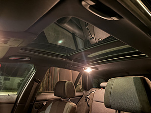 BMW 320D (2011) (8 фото из 8)