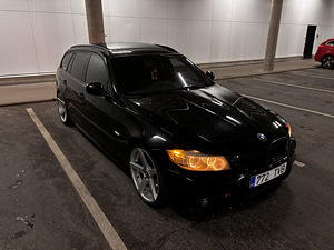 BMW 320D (2011) (1 фото из 8)