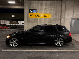 BMW 320D (2011) (4 фото из 8)