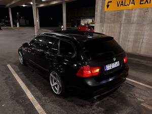 BMW 320D (2011) (5 фото из 8)