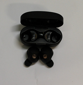 Bluetooth kõrvaklapid Sony WF-1000XM4 + dok (4 foto / 5)
