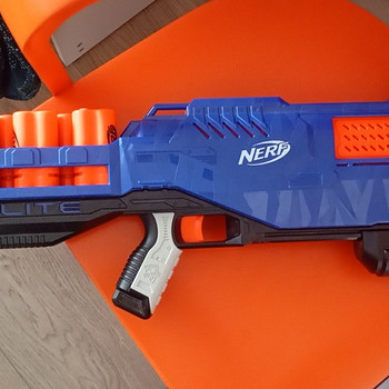 Nerf пластиковые пушки
