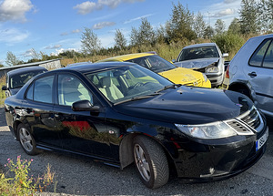 SAAB 9-3 1,9 D 132 KWT AUTOMAAT, VARUOSAD (2 foto / 9)