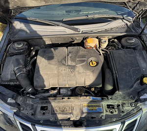 SAAB 9-3 1,9 D 132 KWT AUTOMAAT, VARUOSAD (7 foto / 9)