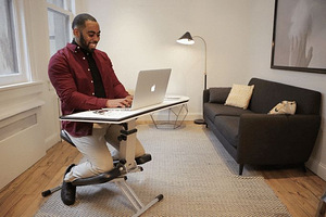 Edge Desk - kokkupandav kaasaskantav töökoht (3 foto / 10)