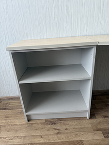Продается стол (2 фото из 8)