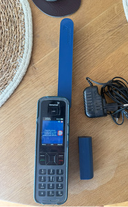 Satelliittelefoni rent Inmarsat IsatPhone Pro (1 foto / 1)