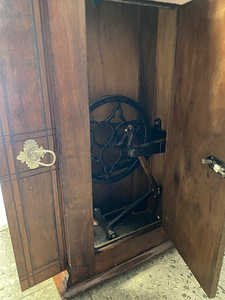 Singer 1885.a (3 фото из 10)