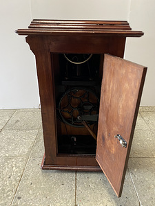 Singer 1885.a (9 фото из 10)