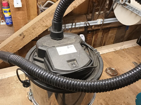 Tuhaimur Clint 25 l. 1200W