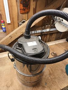 Tuhaimur Clint 25 l. 1200W (1 foto / 3)