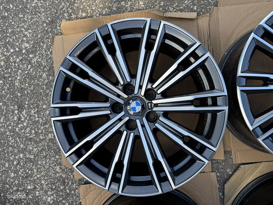 18" BMW style 790M originaalveljed 5x112 (G20/21/22/23)