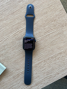 Apple watch series 7 41mm (2 foto / 3)