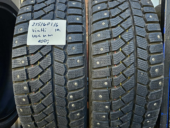 Шины R16 215 60 16 Viatti новые мм 2шт