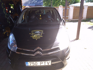 Citroen C4 Picasso (1 фото из 8)
