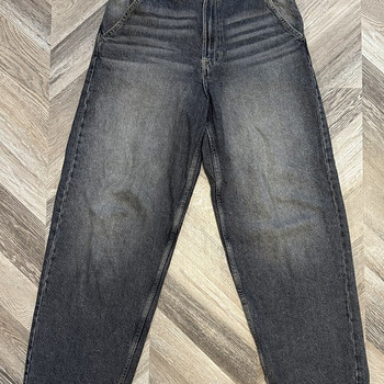 Mustad Bershka teksad