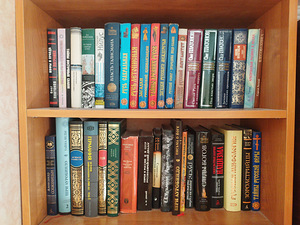 Книги по истории (4 фото из 7)