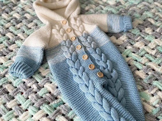 Вязаный комплект на осень ( baby wool)