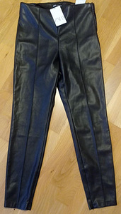 Suurus XL ZARA uued mustad püksid kunstnahast (3 foto / 10)