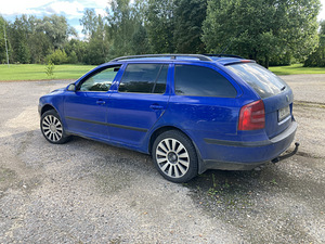 Skoda Octavia 1.9TDI (1 фото из 8)