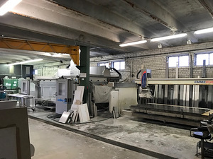 CNC operaator-seadistaja kivitöötlemise tehases (1 foto / 1)