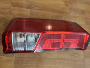 VW Crafrer Задняя Фара Левая (1 фото из 4)