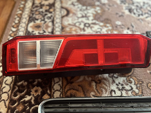 VW Crafrer Задняя Фара Левая (3 фото из 4)