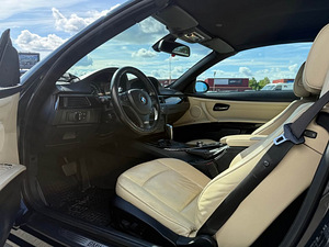 BMW 330D 170kw Individual (3 фото из 12)