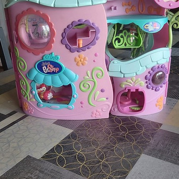 Little Petshop