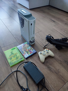 Xbox 360 Fat + Kinect (1 фото из 2)