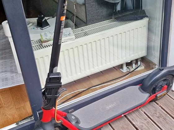 Ninebot Kickscooter D28E