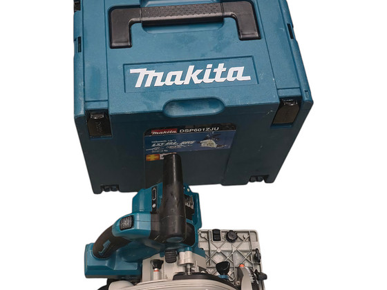 Аккумуляторная циркулярная пила Makita DSP601ZJU + чемодан