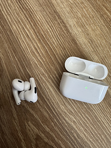 Airpods pro 2 (1 фото из 7)