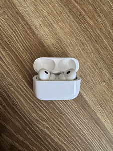 Airpods pro 2 (2 фото из 7)