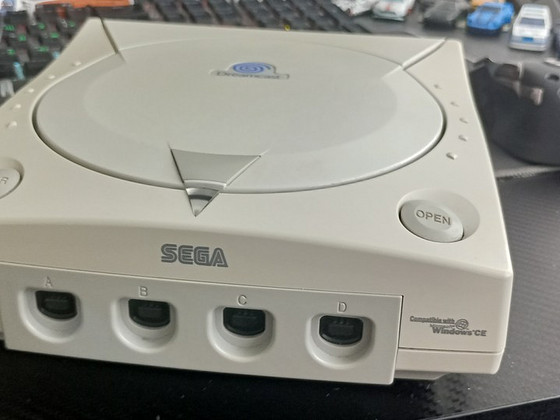 Sega Dreamcast (ПОД ПРОЕКТ ИЛИ ПЕРЕДЕЛКУ)