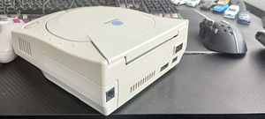 Sega Dreamcast (PROJEKTI VÕI ÜMBEREHITUSEKS) (3 foto / 4)