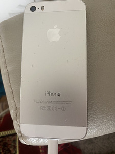 iPhone 5s (2 фото из 9)