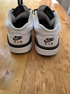 Nike Jordan, размер 42,5 (4 фото из 5)