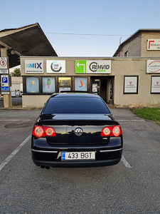 Volkswagen Passat B6 2008 (3 фото из 3)