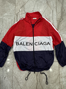 BALENCIAGA originaal tuulejope, tuulekas. Unisex! (1 foto / 5)