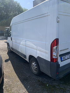 PEUGEOT BOXER (8 foto / 12)