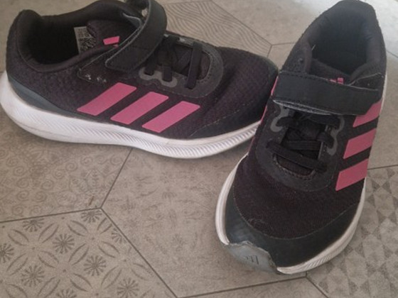 Кроссовки Adidas