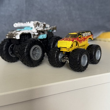 Monster truck