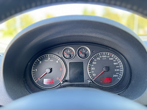 Audi A3 2.0 103KW (13 фото из 15)