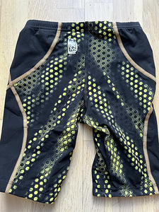Müüa Speedo poiste võistluspüksid (2 foto / 2)