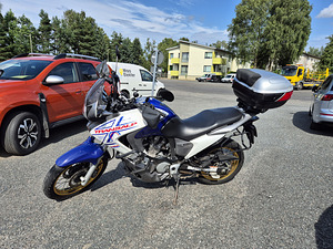Honda Transalp 700 XL 700V 0.7 44kW (2 foto / 8)