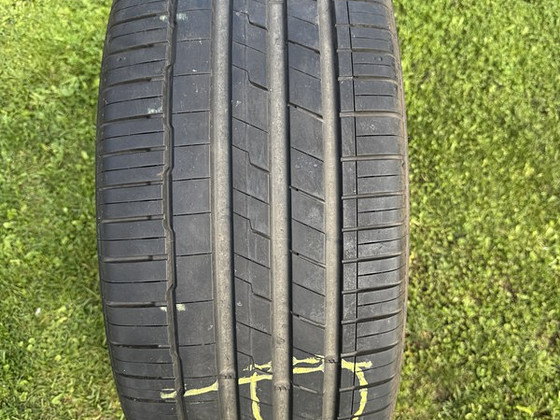 Suverehvid müügiks HANKOOK