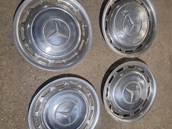 Mercedes W123 ilukilbid, R14