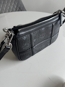 Сумка MCM Delmy (4 фото из 6)