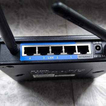 Продается Wi-Fi роутер D-Link DIR-615